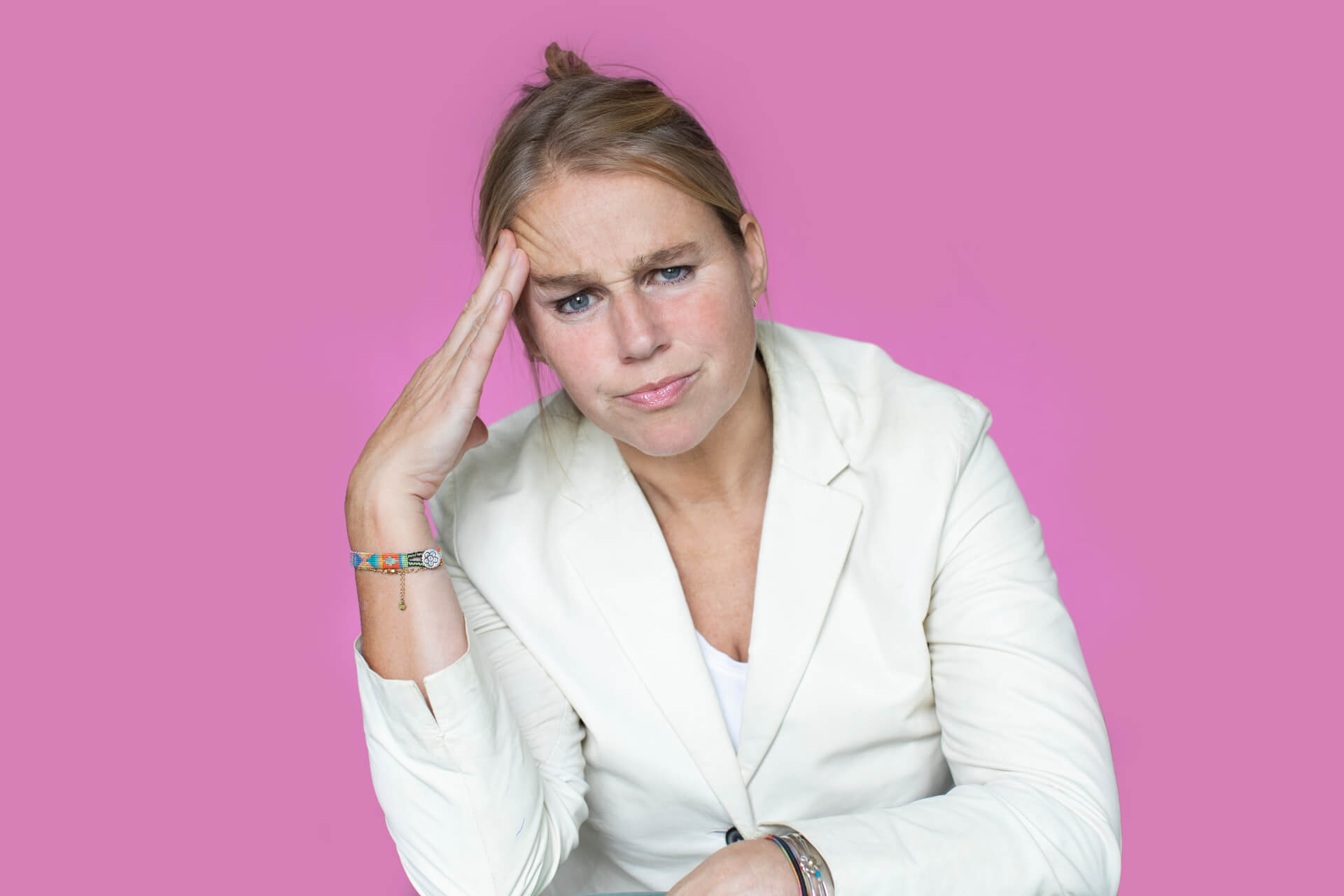 Hoofdpijn behandeling met botuline toxine - Boek nu bij Sanaetio in Almelo